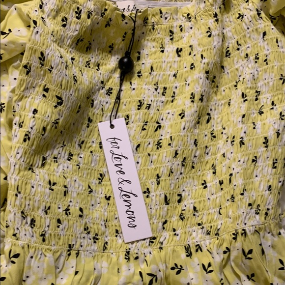 📌 ( Sold ) NWT For Love & Lemons
Chrysanthemum Mini Dress - Picture 4 of 6